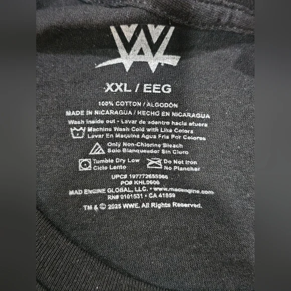 WWE Men's Black and Purple Undertaker Fearsome Graphic Teen Size 2XL, New! - Picture 3 of 3